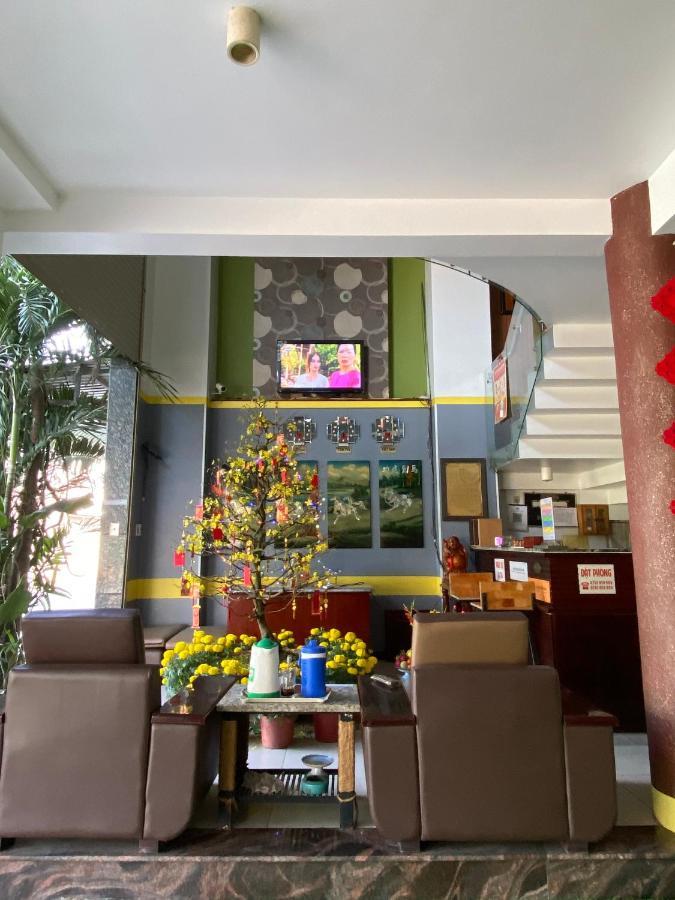 Ngoc Kha Tu 1 Hotel Long Xuyen Exterior photo