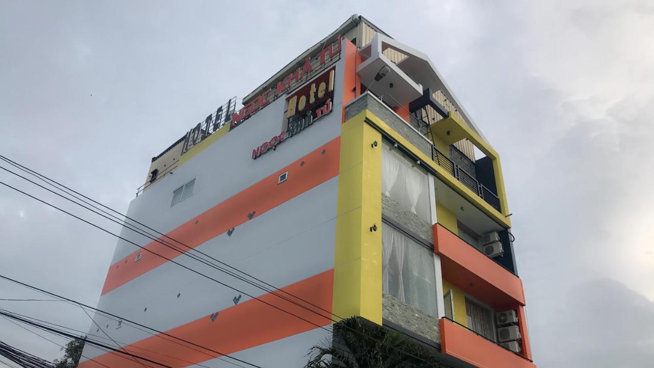 Ngoc Kha Tu 1 Hotel Long Xuyen Exterior photo