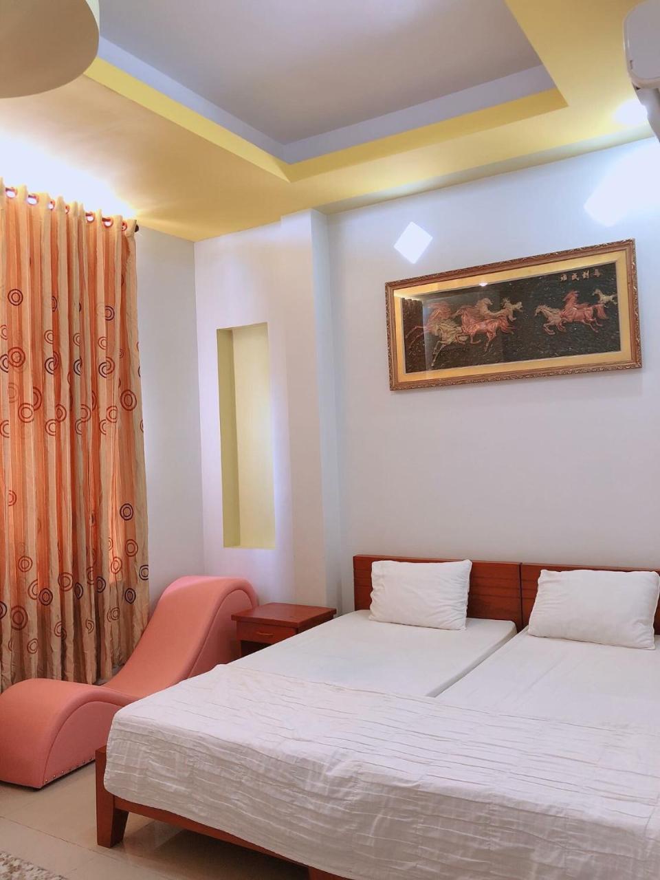 Ngoc Kha Tu 1 Hotel Long Xuyen Exterior photo